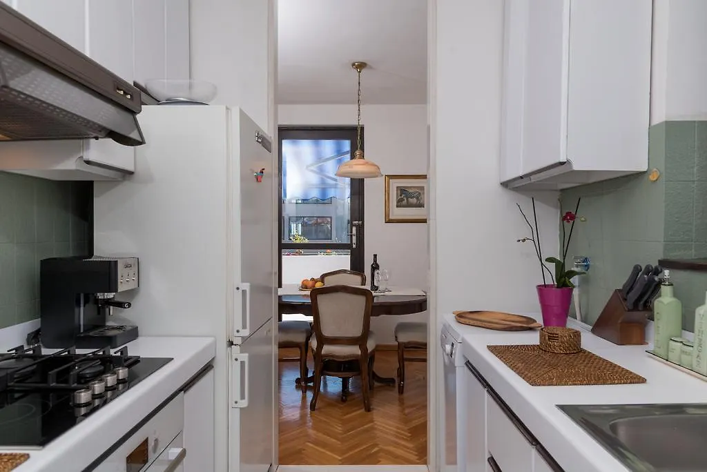 Apartment Viki Split